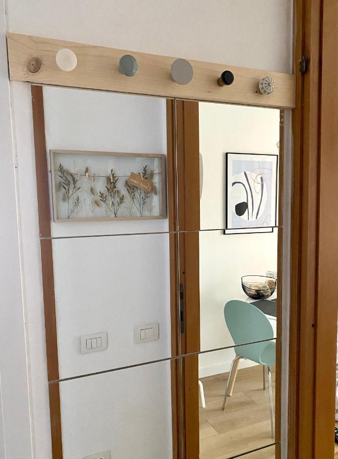 Monolocale Con Terrazzo Alle Porte Di Milano Bresso Zewnętrze zdjęcie